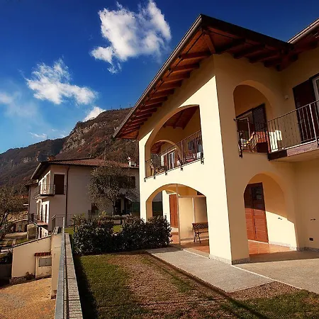 Bella Vista